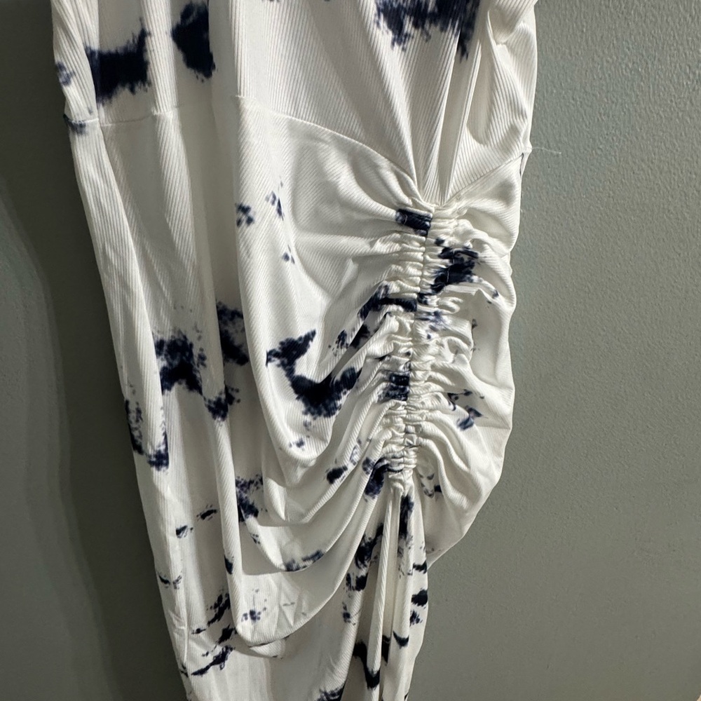 Chic Ruched Maxi Sundress White Black - Picture 4 of 6